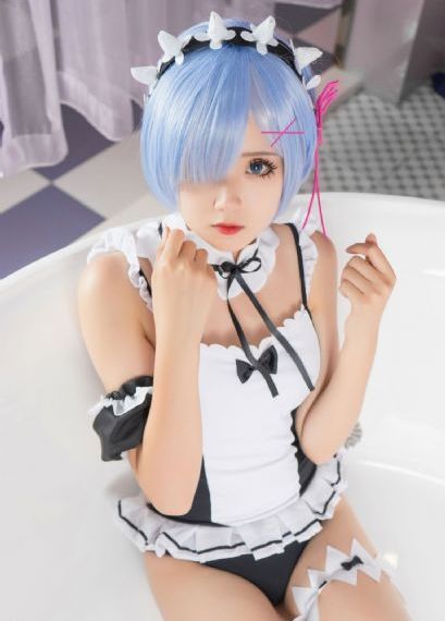 年轻的后妈